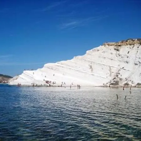 Il Mandorlo 3* Αγκριτζέντο