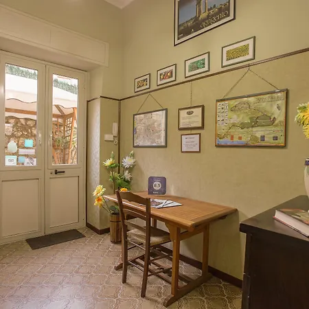 Il Mandorlo Bed and Breakfast 3*