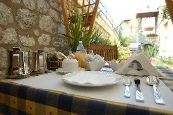 Il Mandorlo Bed & Breakfast