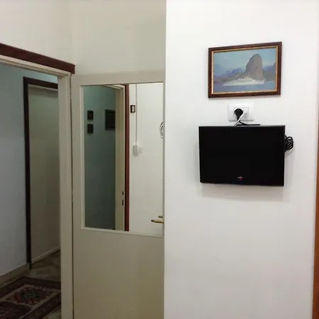 Il Mandorlo Αγκριτζέντο